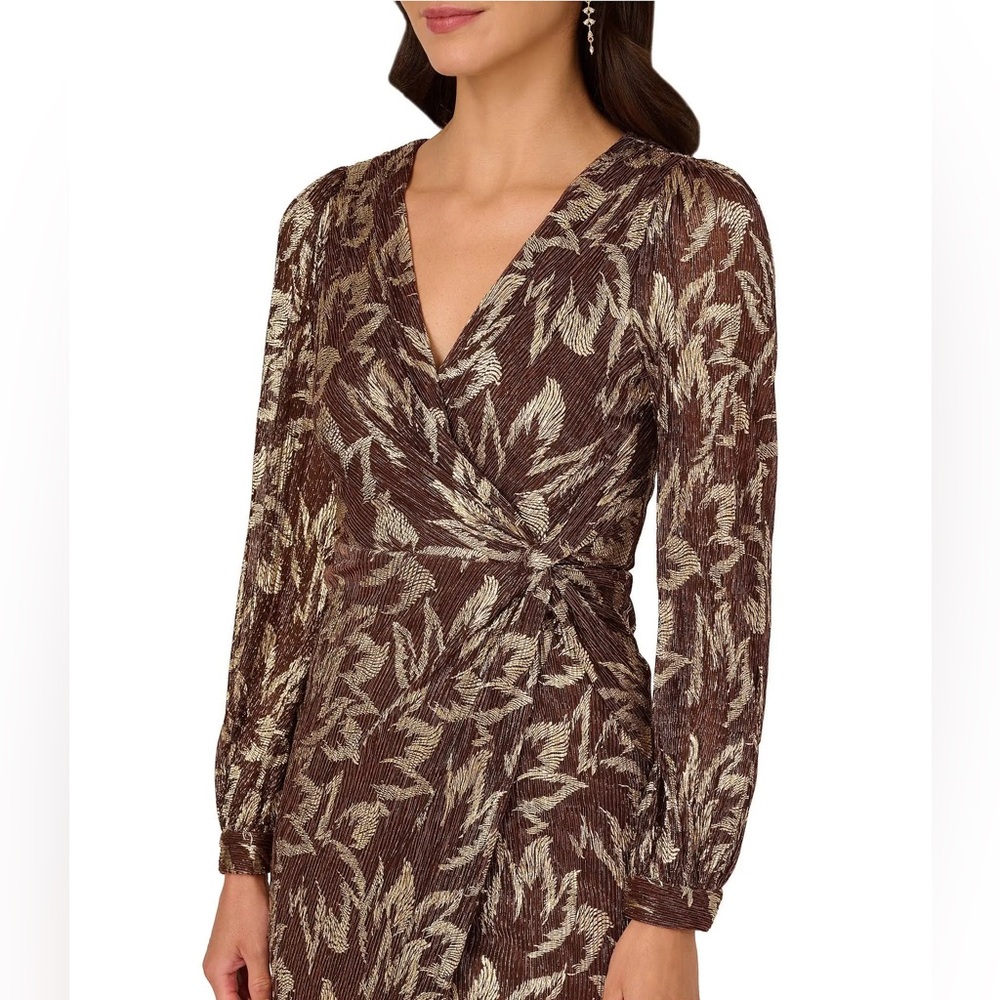NWT Adrianna Papell V-Neck Palm Leaf Metallic Crinkle Knit Faux Wrap Dress Sz 6 - Picture 4 of 12